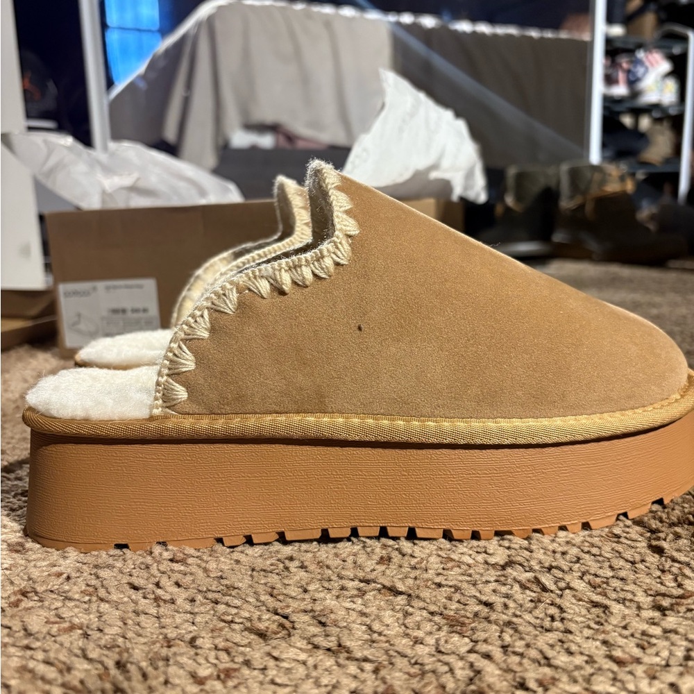 CCOCCI Brown Mules with Cream Accents